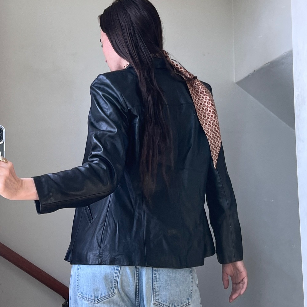 Vintage Black Leather Jacket Zip Up Sleek 90s Minimalist Biker Chic Size Small - Picture 5 of 9